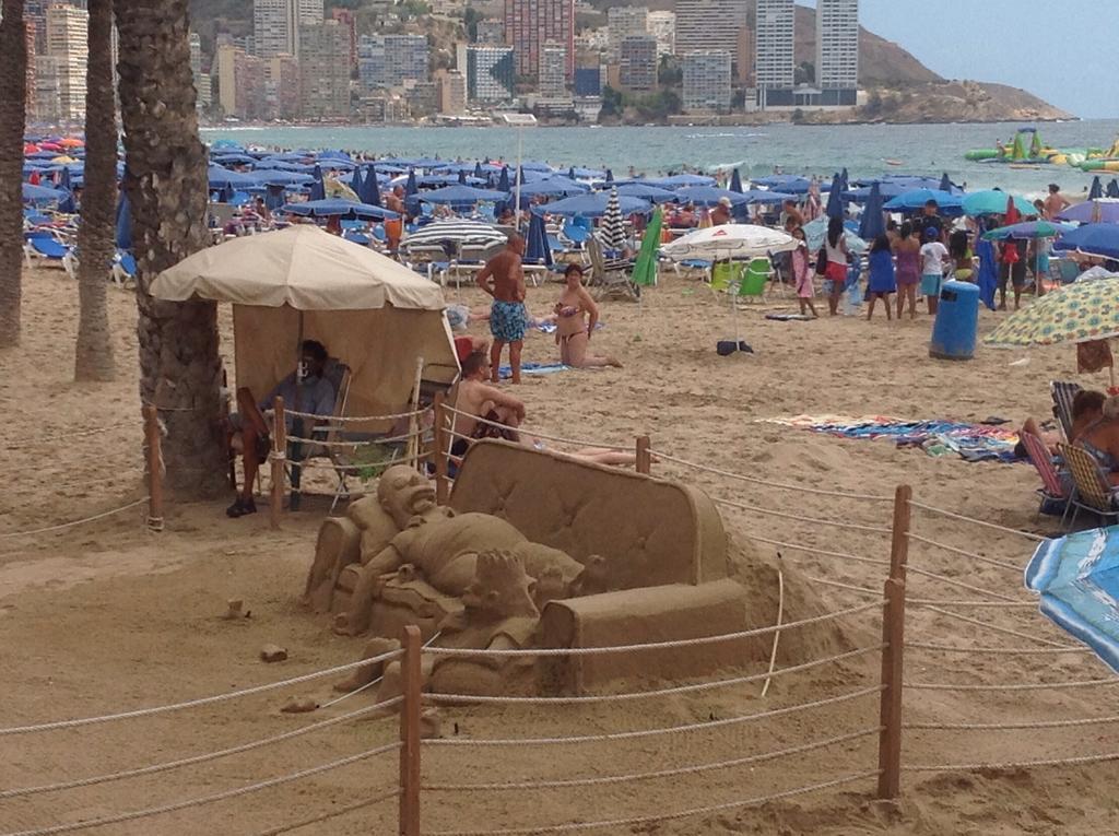 Ferienwohnung Edificio Aries Benidorm Exterior foto